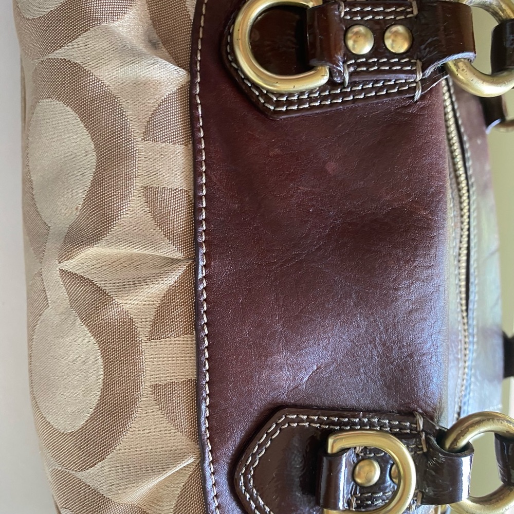 Collection Coach Mini Bag - Picture 6 of 9